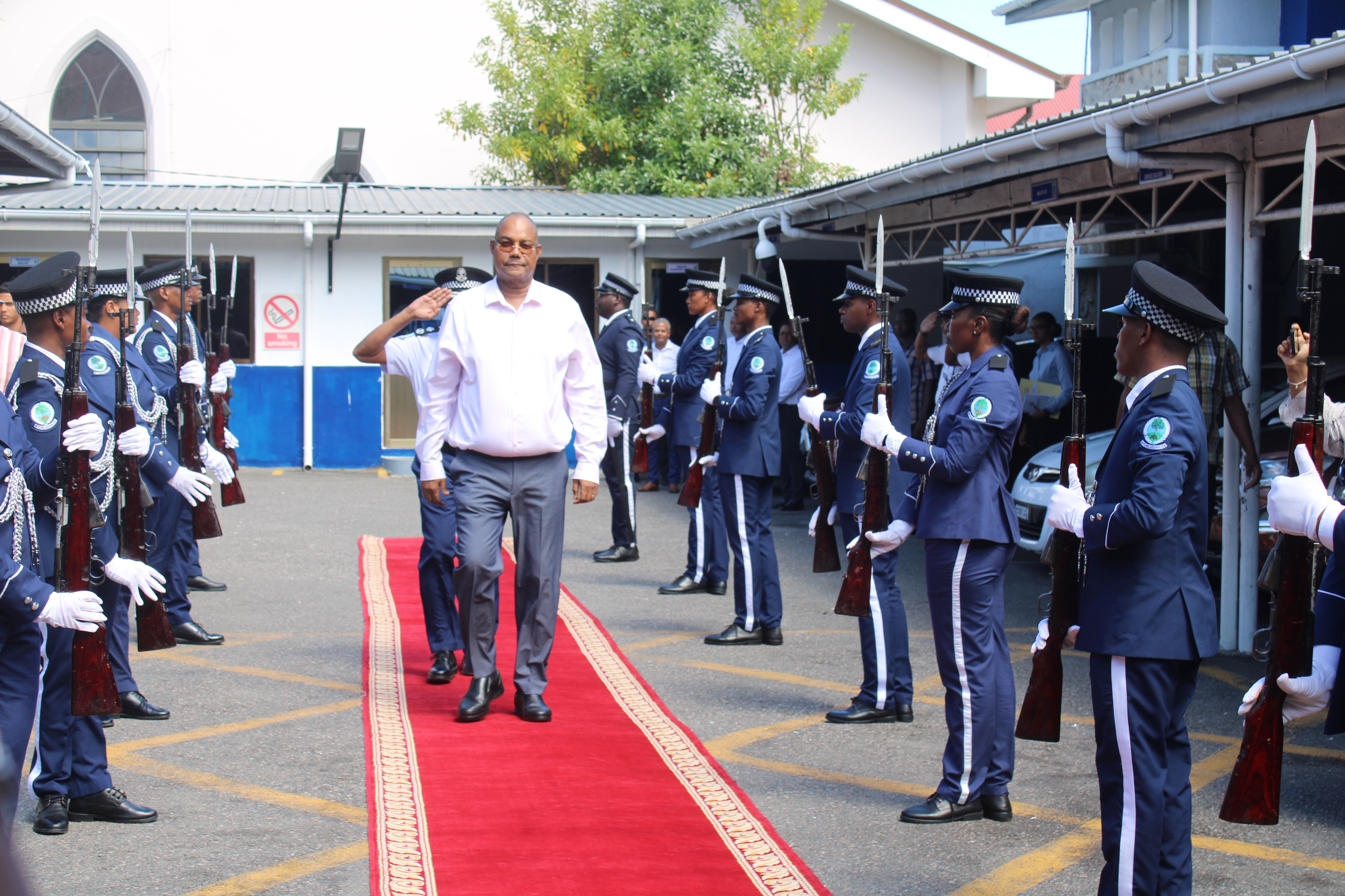 Seychelles Police Force with President of Seychelles